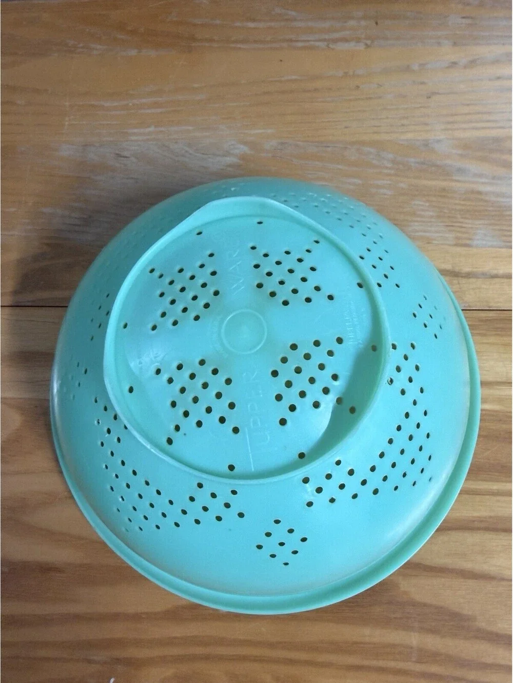 Tupperware Green 10